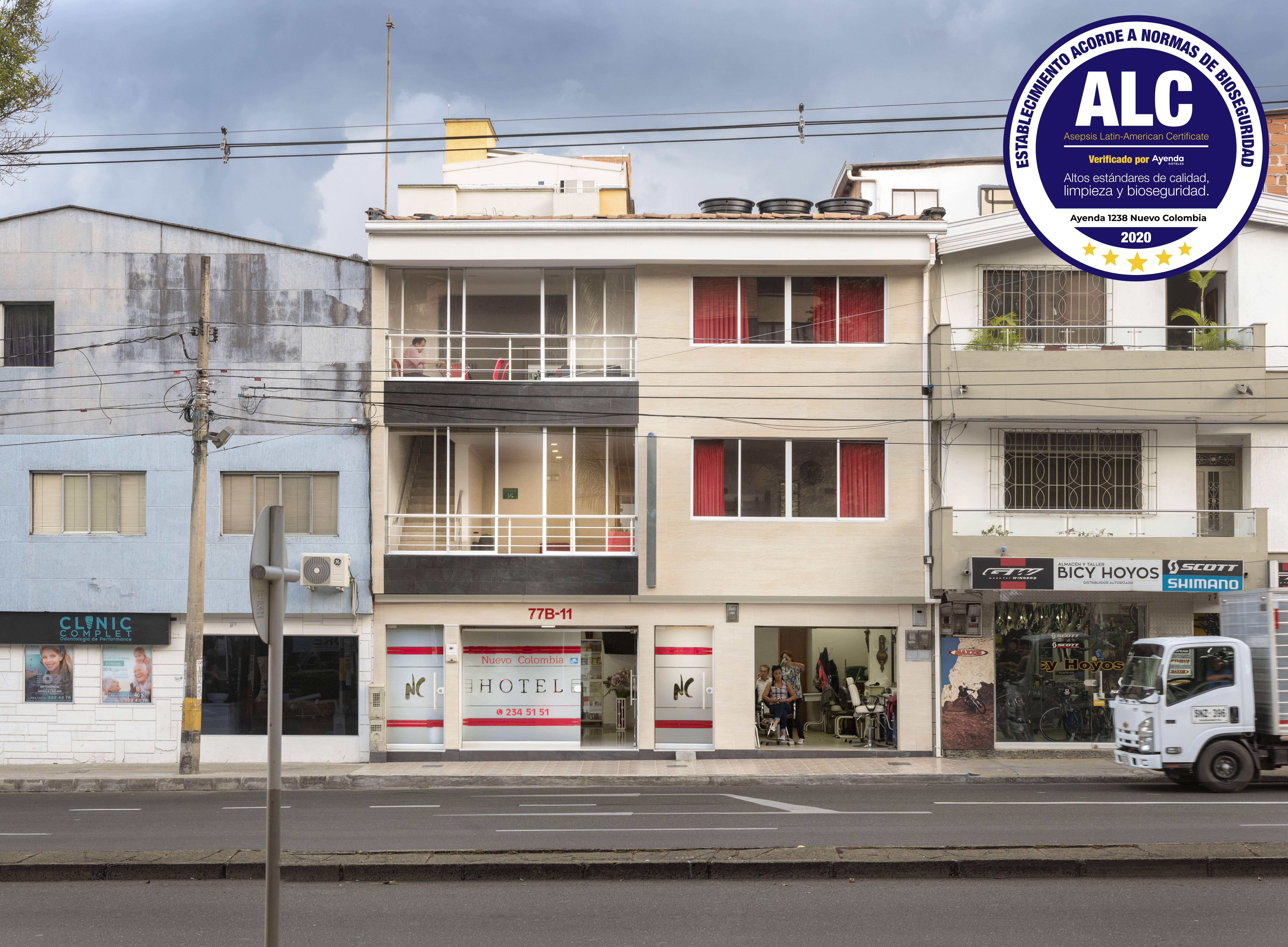 Ayenda 1238 Nuevo Colombia Hotel Medellín Exterior foto